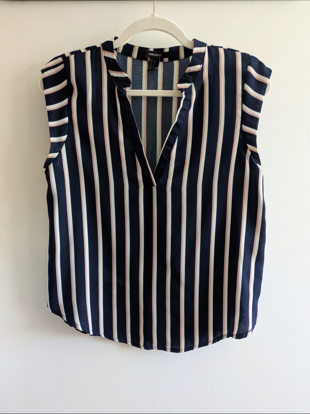 Forever 21 Navy Striped Sleeveless V-Neck Blouse